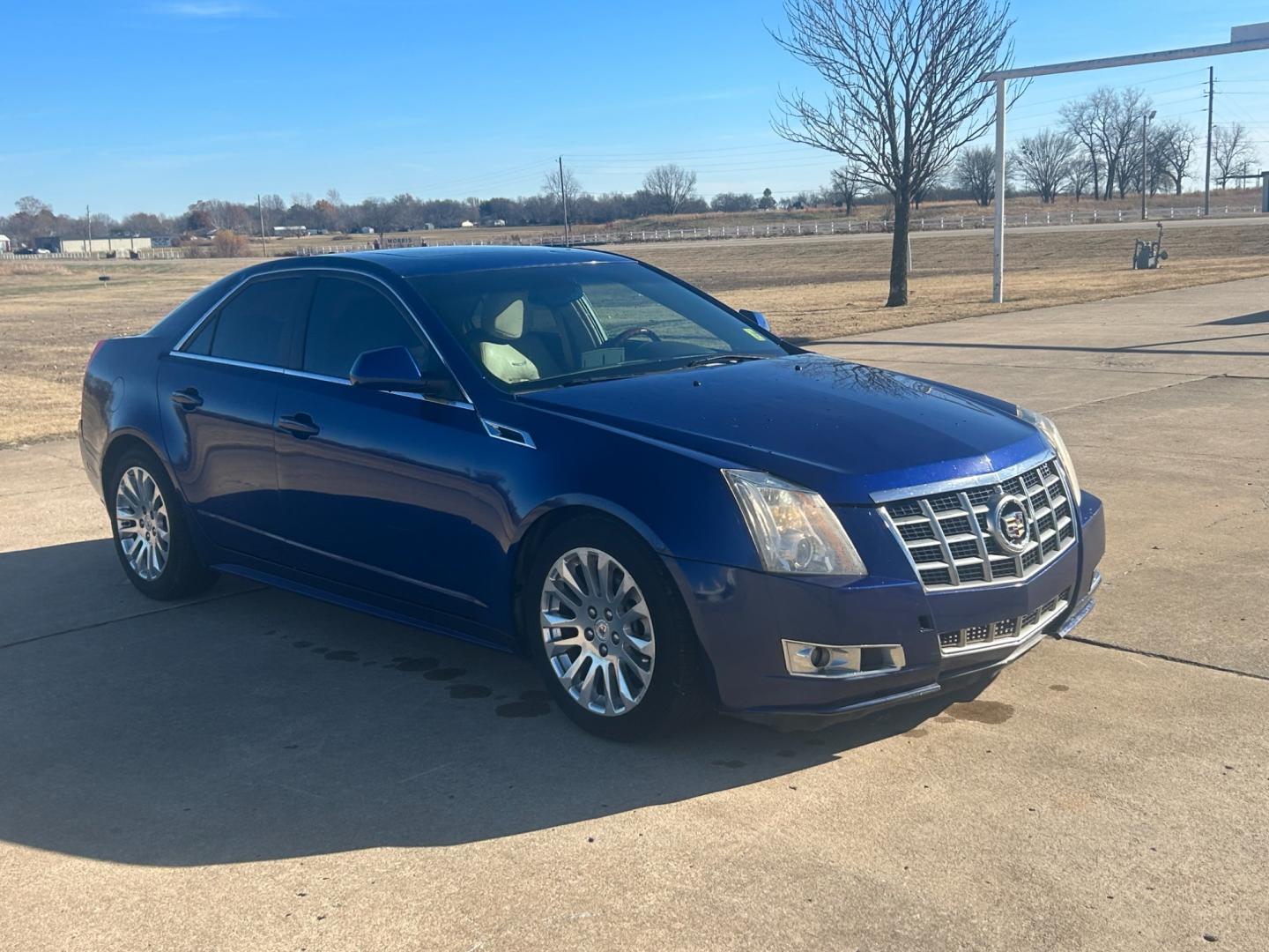 2012 BLUE /TAN Cadillac CTS CTS (1G6DS5E32C0) with an 3.6L V6 engine, AUTOMATIC transmission, located at 17760 Hwy 62, Morris, OK, 74445, (918) 733-4887, 35.609104, -95.877060 - Photo#2